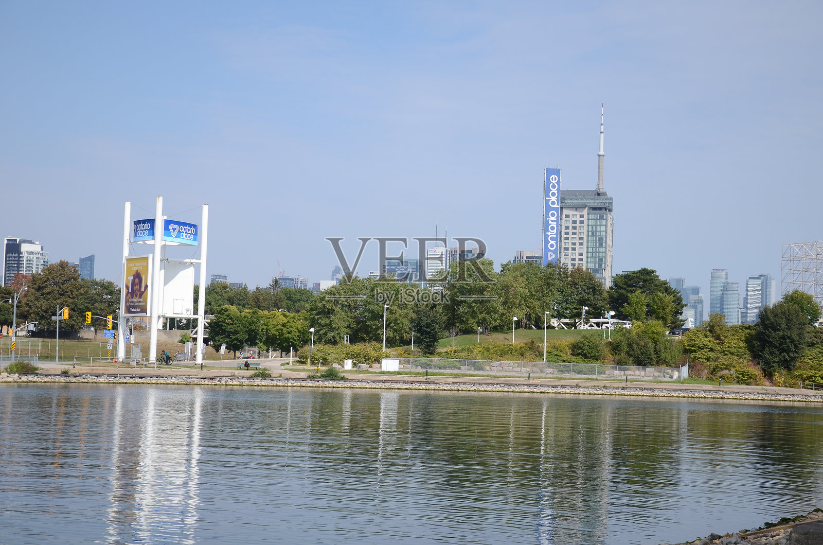 多伦多安大略广场的安大略广场标志。照片摄影图片