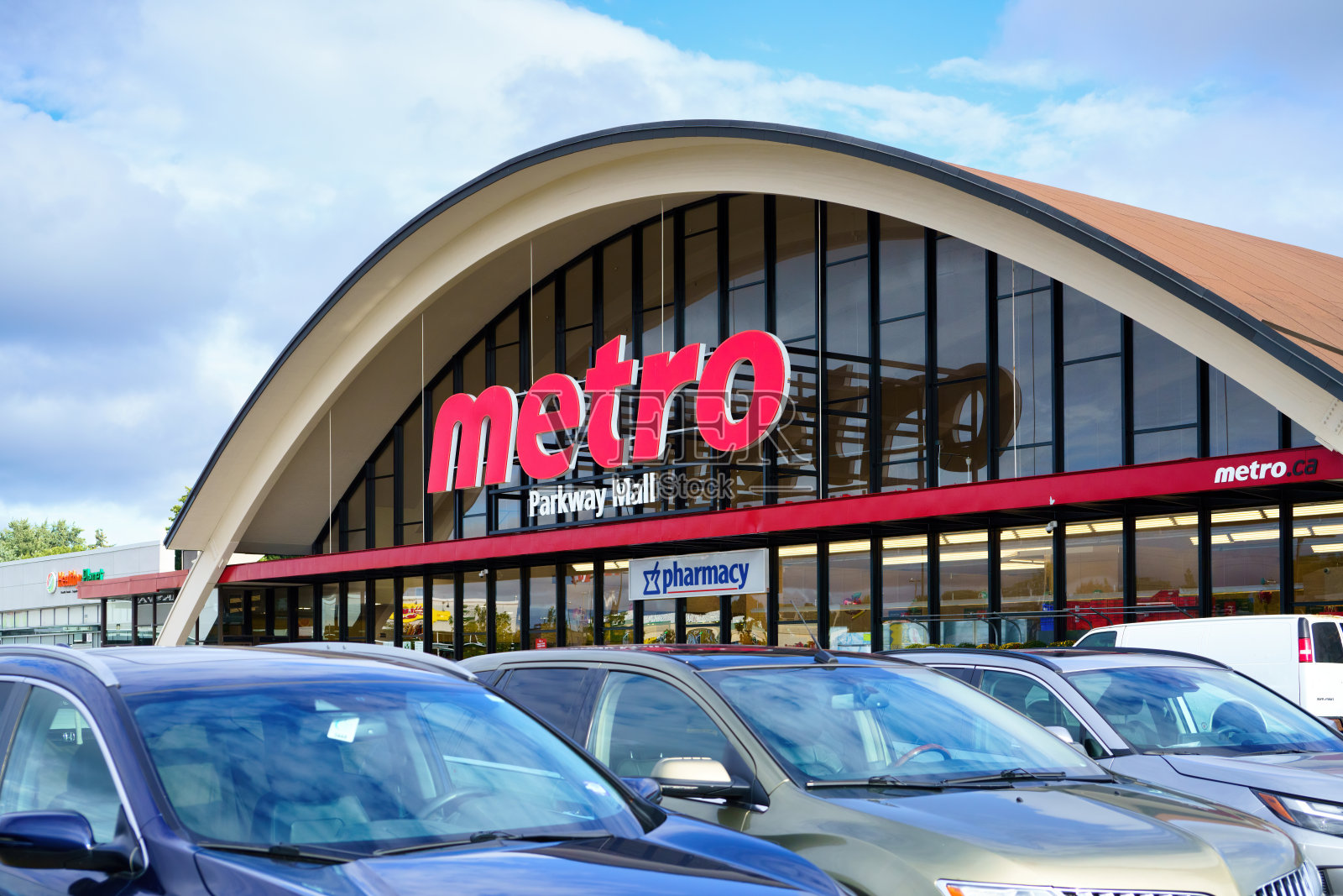 地铁杂货店招牌业务照片摄影图片