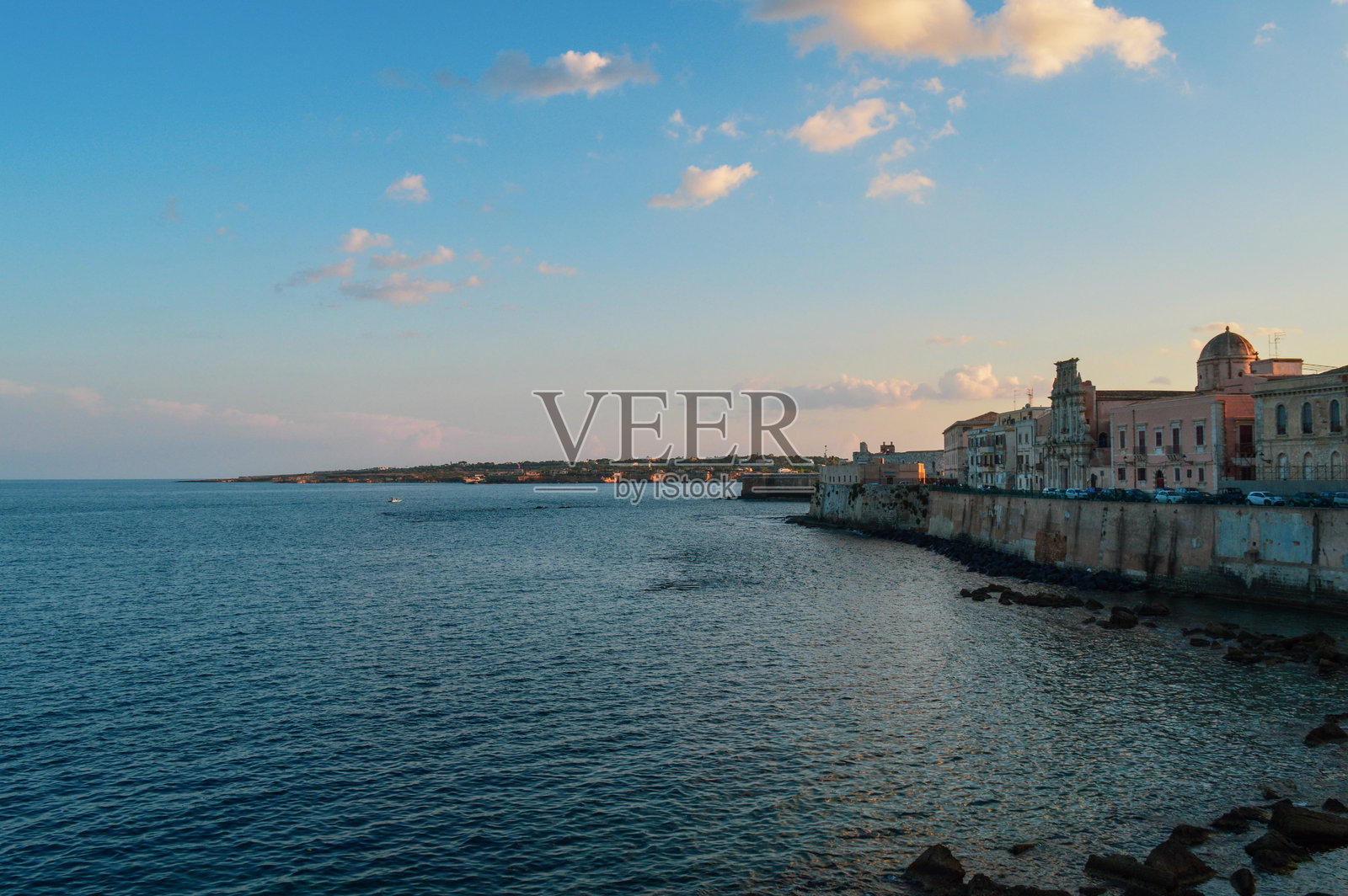 平静照片摄影图片