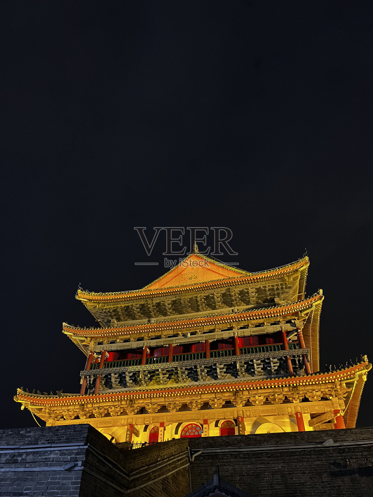 中国成都的金色寺庙照片摄影图片