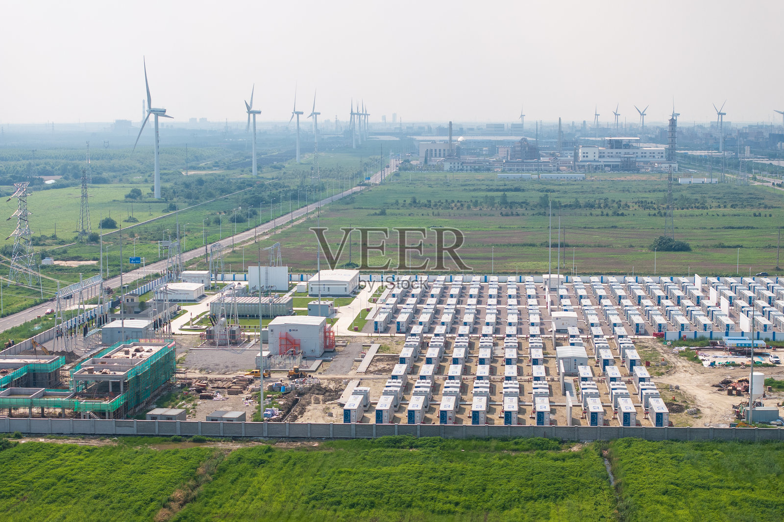 储能电站俯瞰照片摄影图片