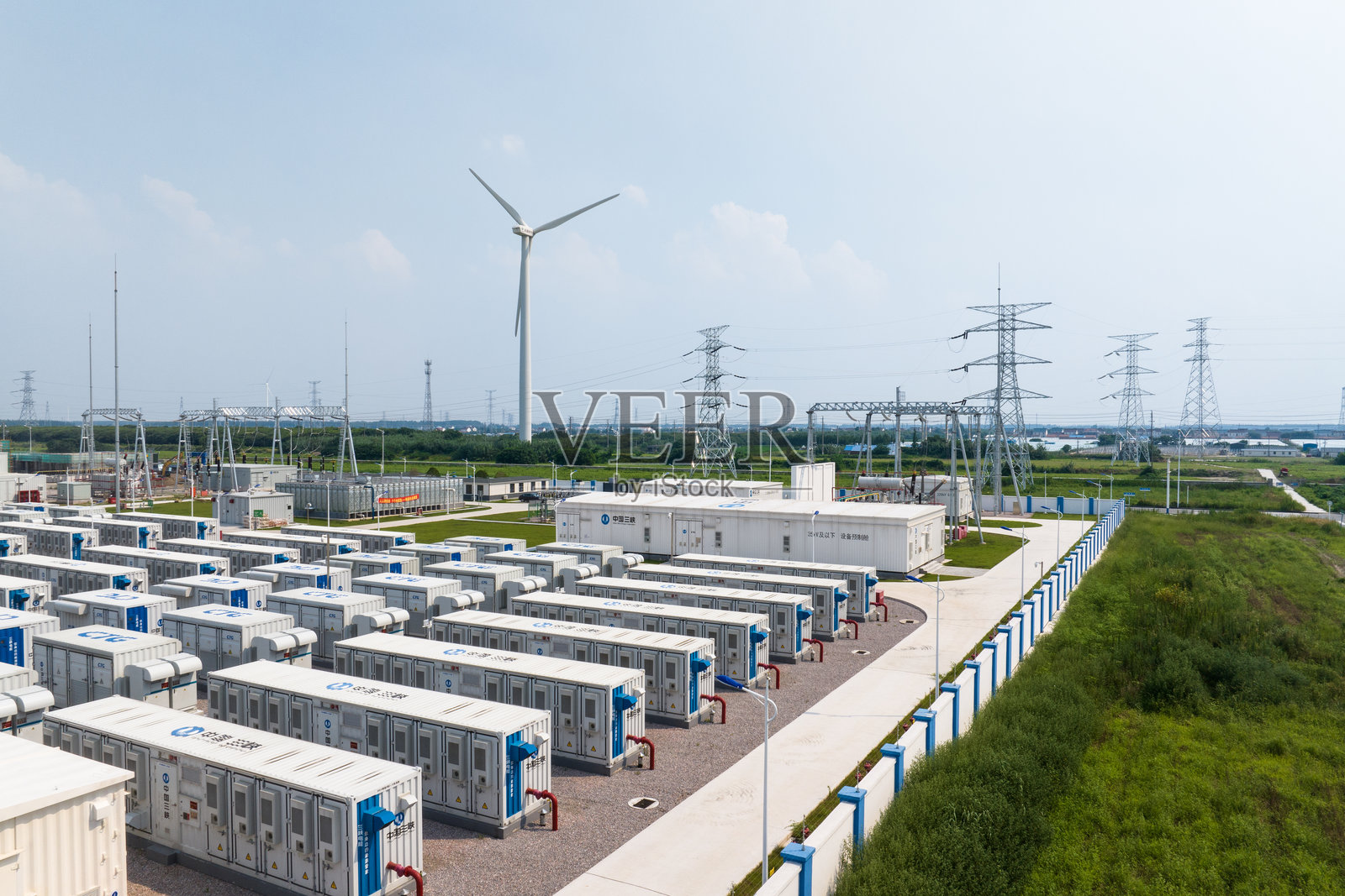 储能电站俯瞰照片摄影图片