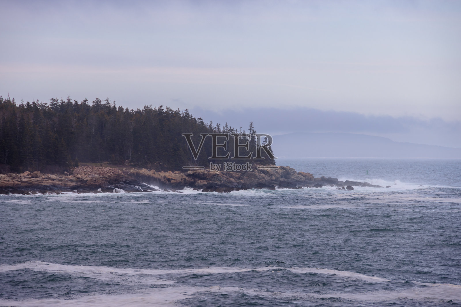 暴风雨中的海洋照片摄影图片