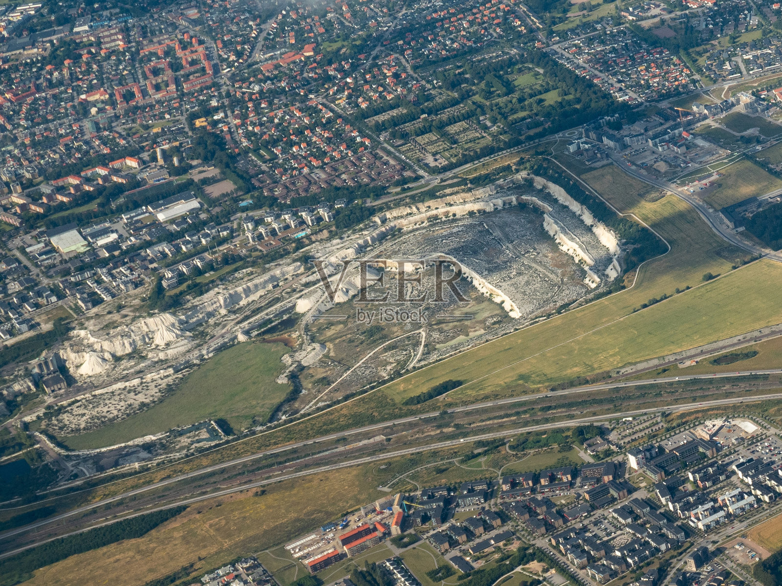 瑞典马尔默的林哈姆石灰岩采石场照片摄影图片