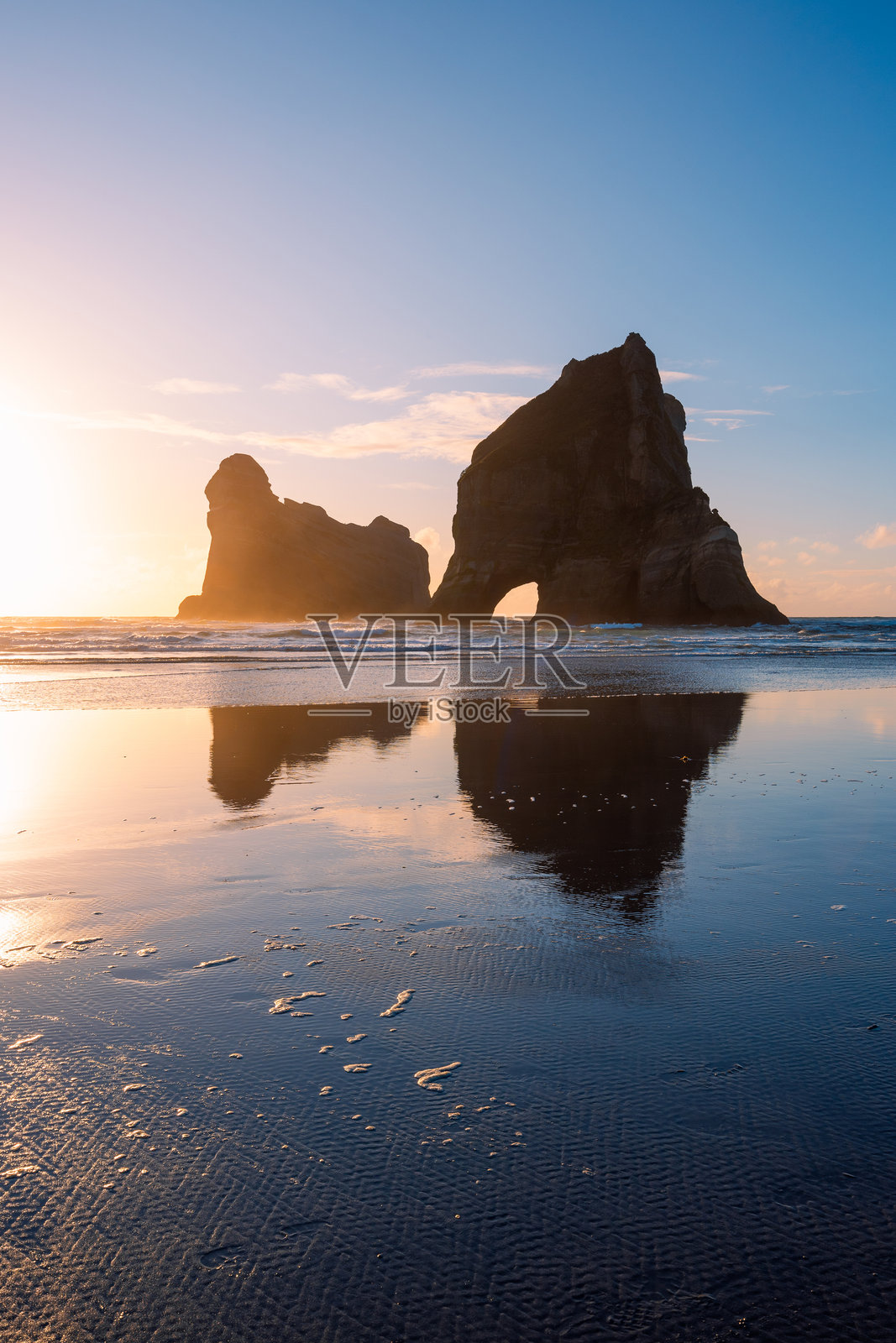 Wharariki的倒影照片摄影图片