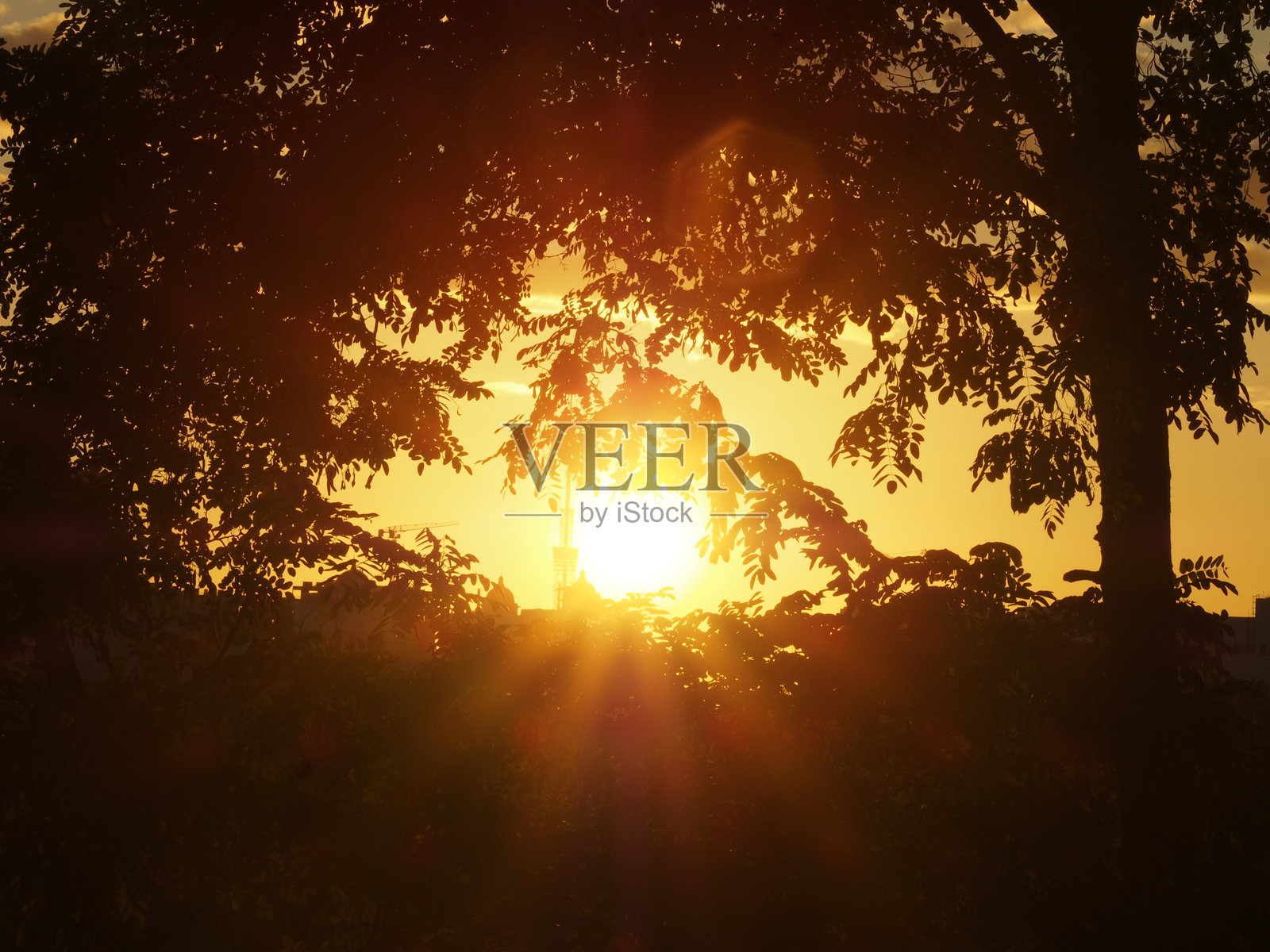 基辅的日落照片摄影图片