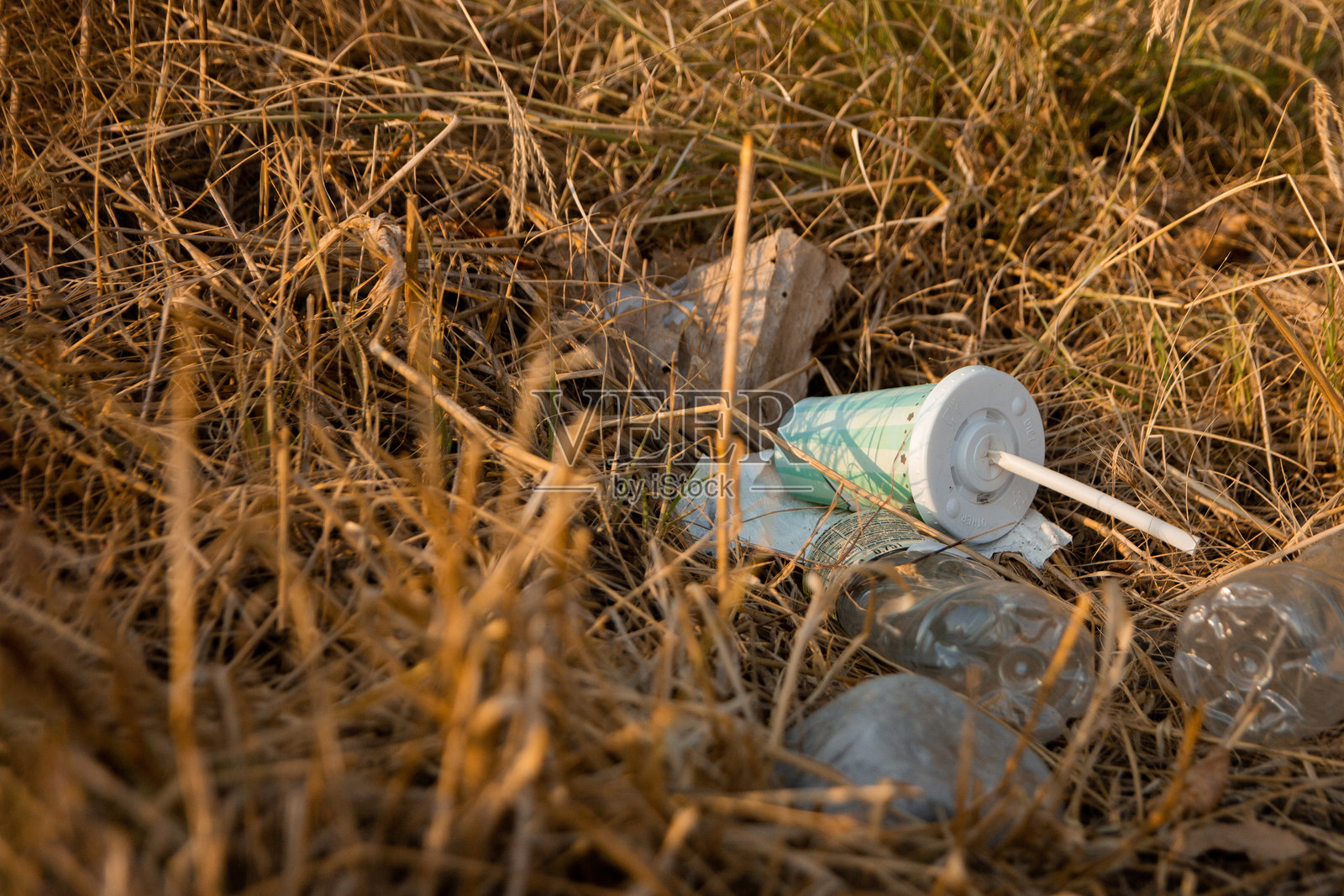 塑料污染照片摄影图片