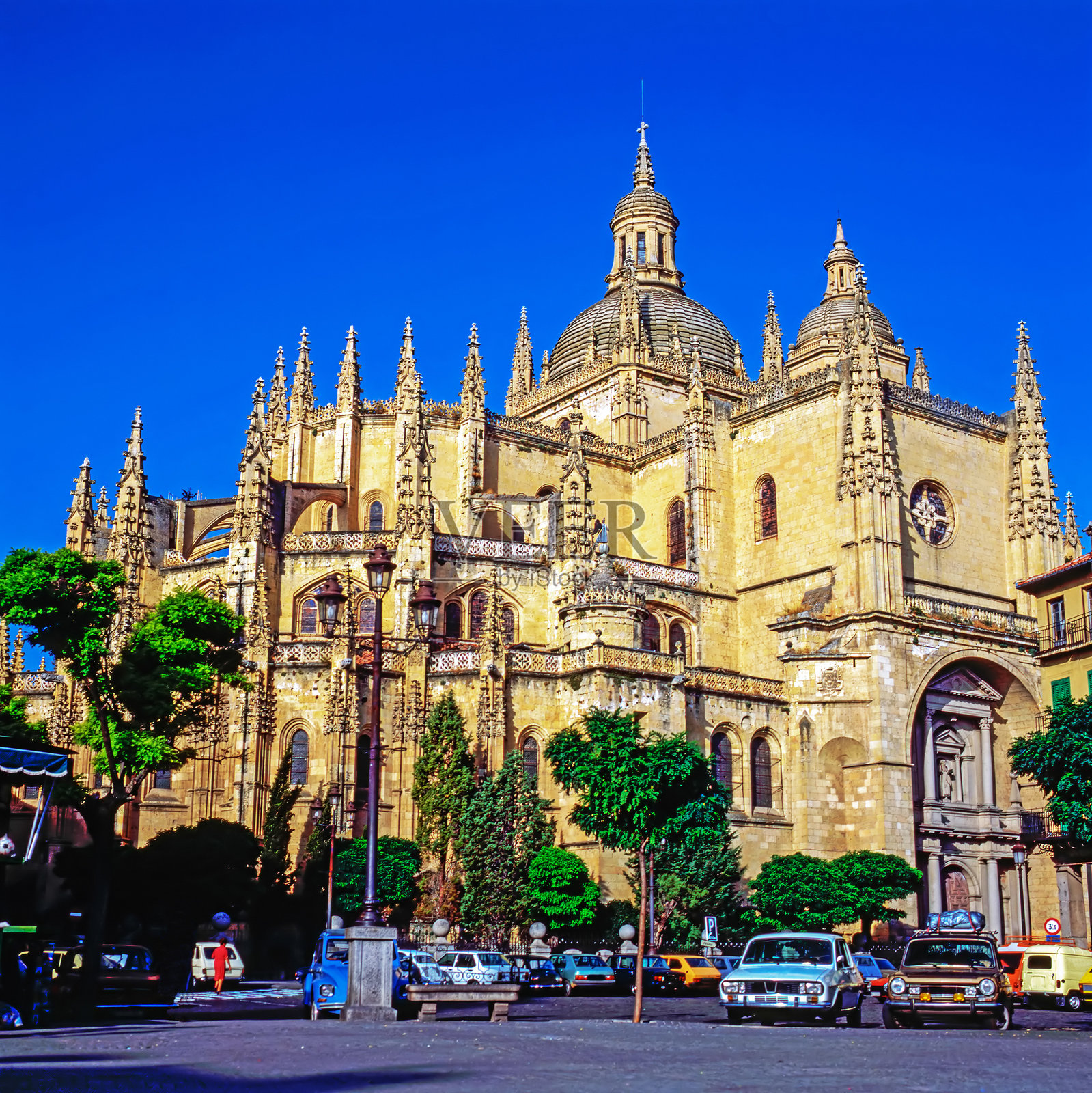 塞哥维亚大教堂照片摄影图片