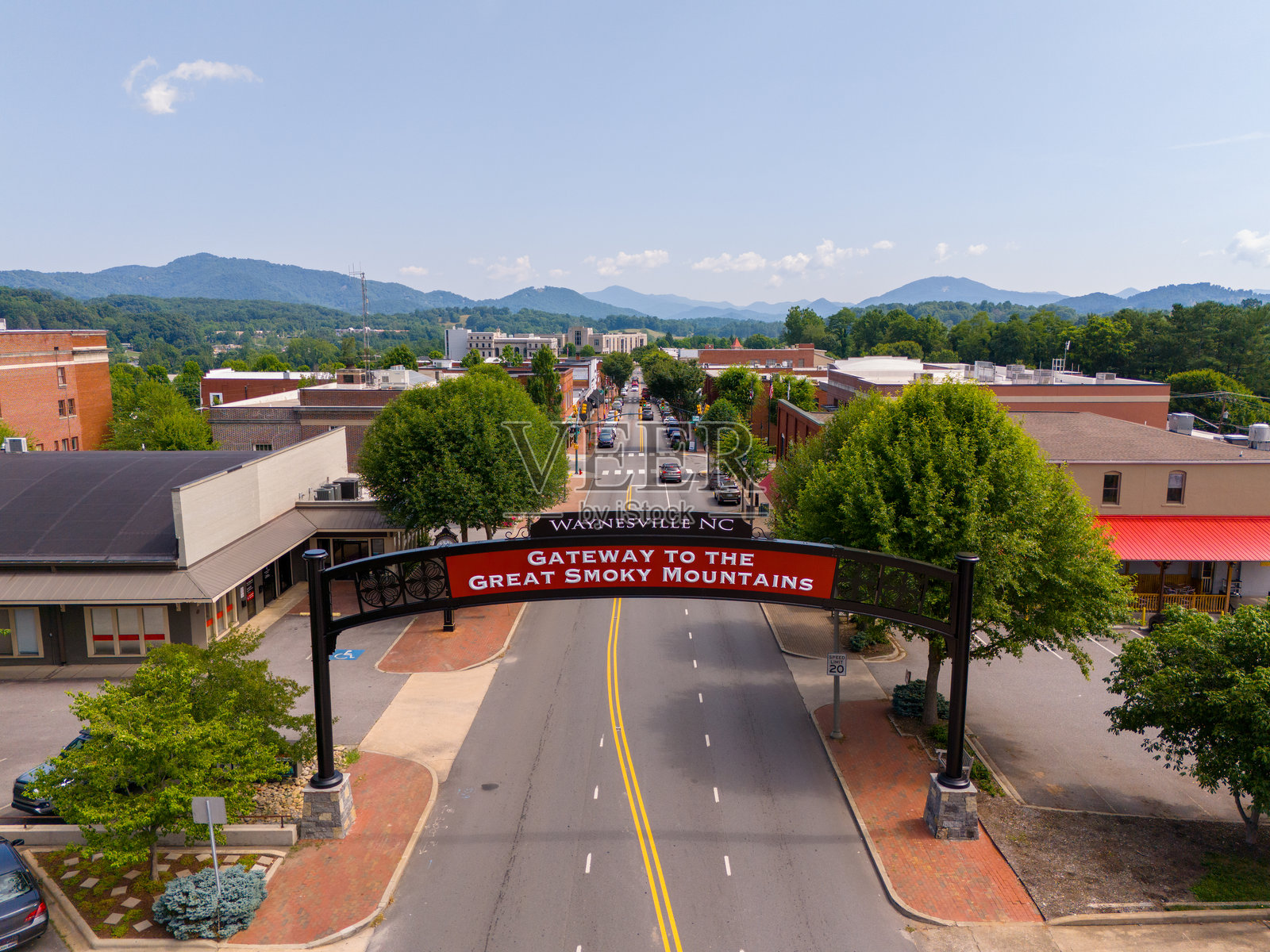 美国北卡罗来纳州韦恩斯维尔。2024年航拍无人机照片照片摄影图片