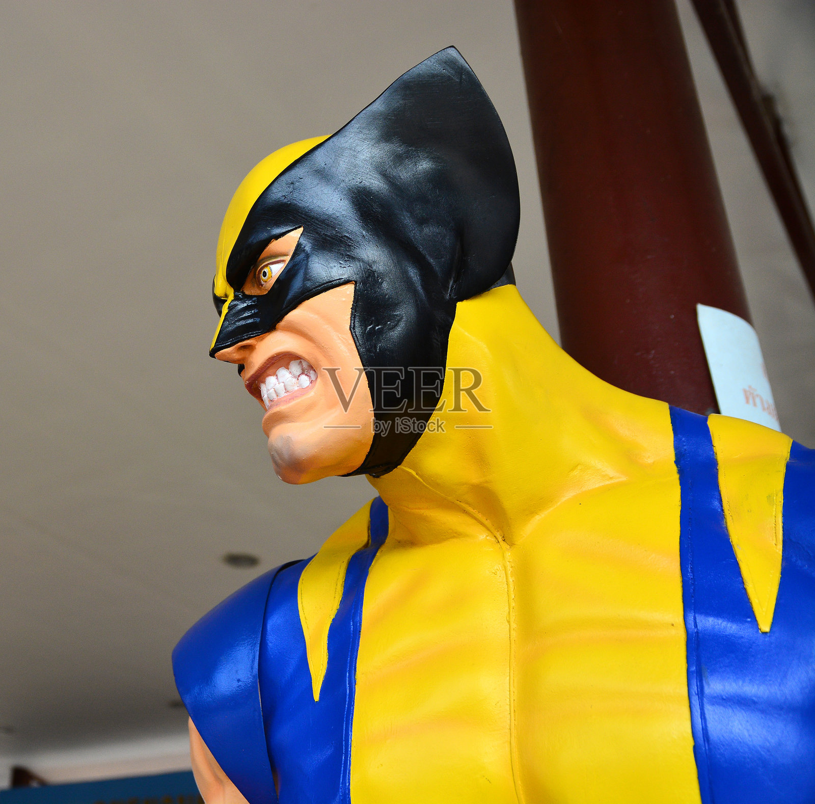 东华庄水上市场的金刚狼模型照片摄影图片