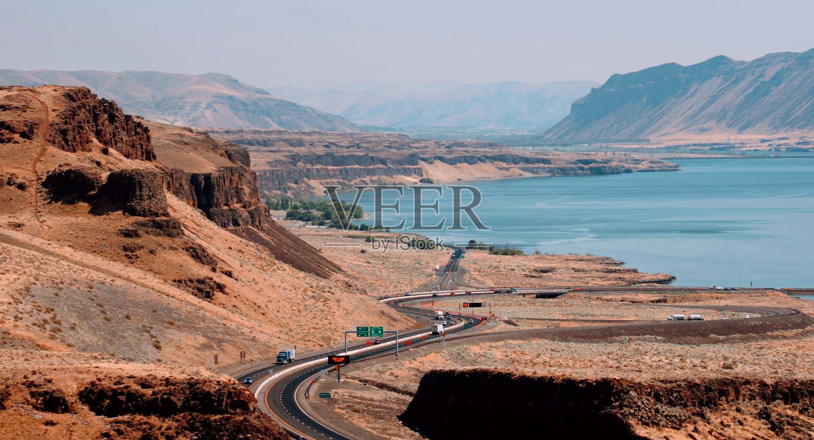 哥伦比亚河照片摄影图片