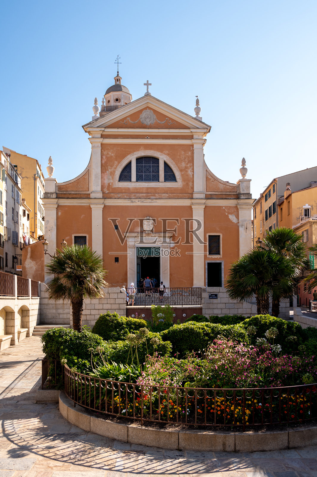 阿雅克肖大教堂清晨，阿雅克肖照片摄影图片