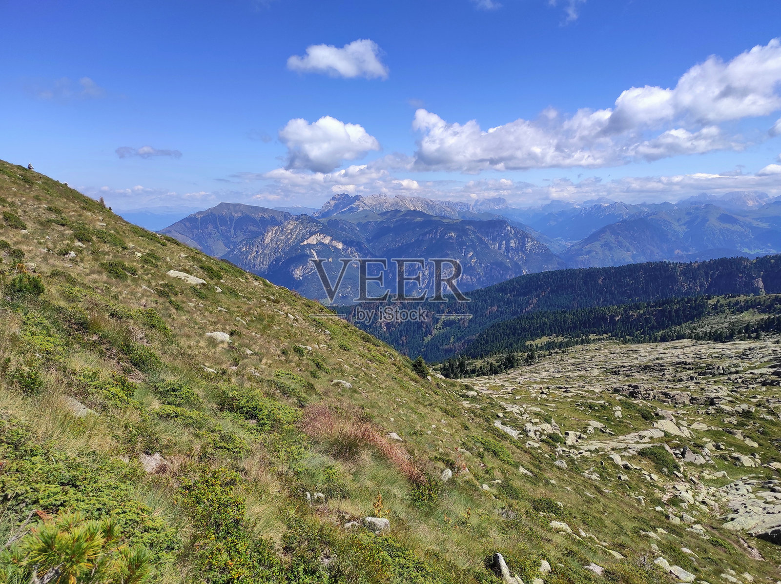 拉戈拉伊山脉群照片摄影图片