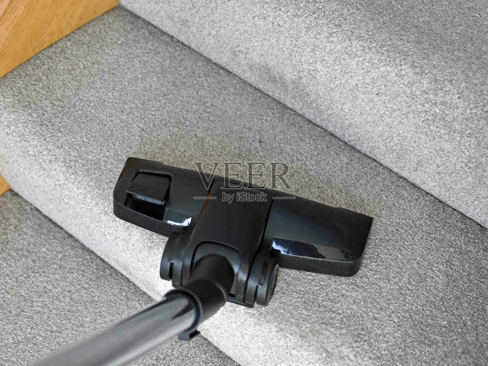 吸尘灰色地毯楼梯地面照片摄影图片