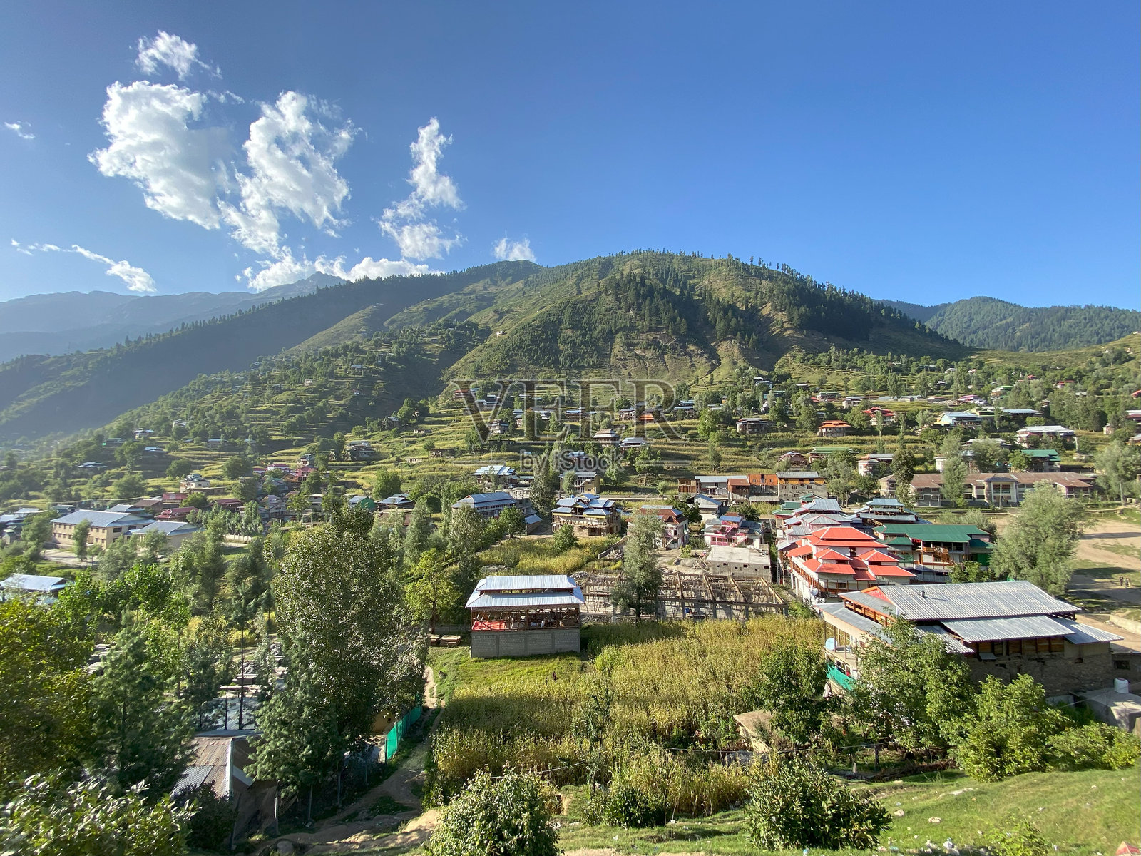 阿朗凯尔尼尔姆谷塔巴特的美丽景色，克什米尔，巴基斯坦照片摄影图片