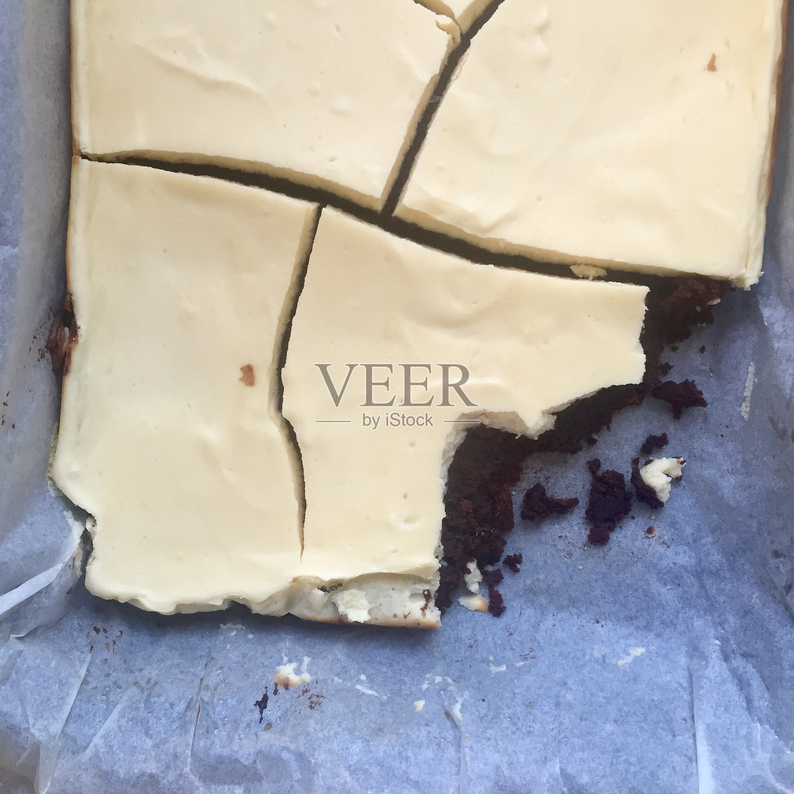 自制奶油奶酪布朗尼照片摄影图片