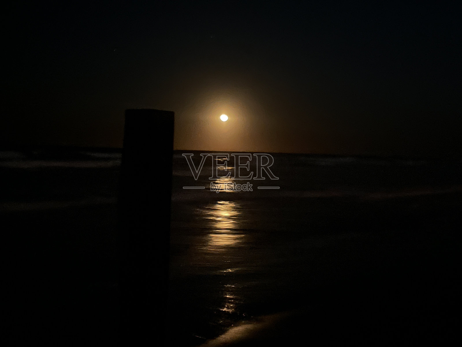 海洋之夜照片摄影图片