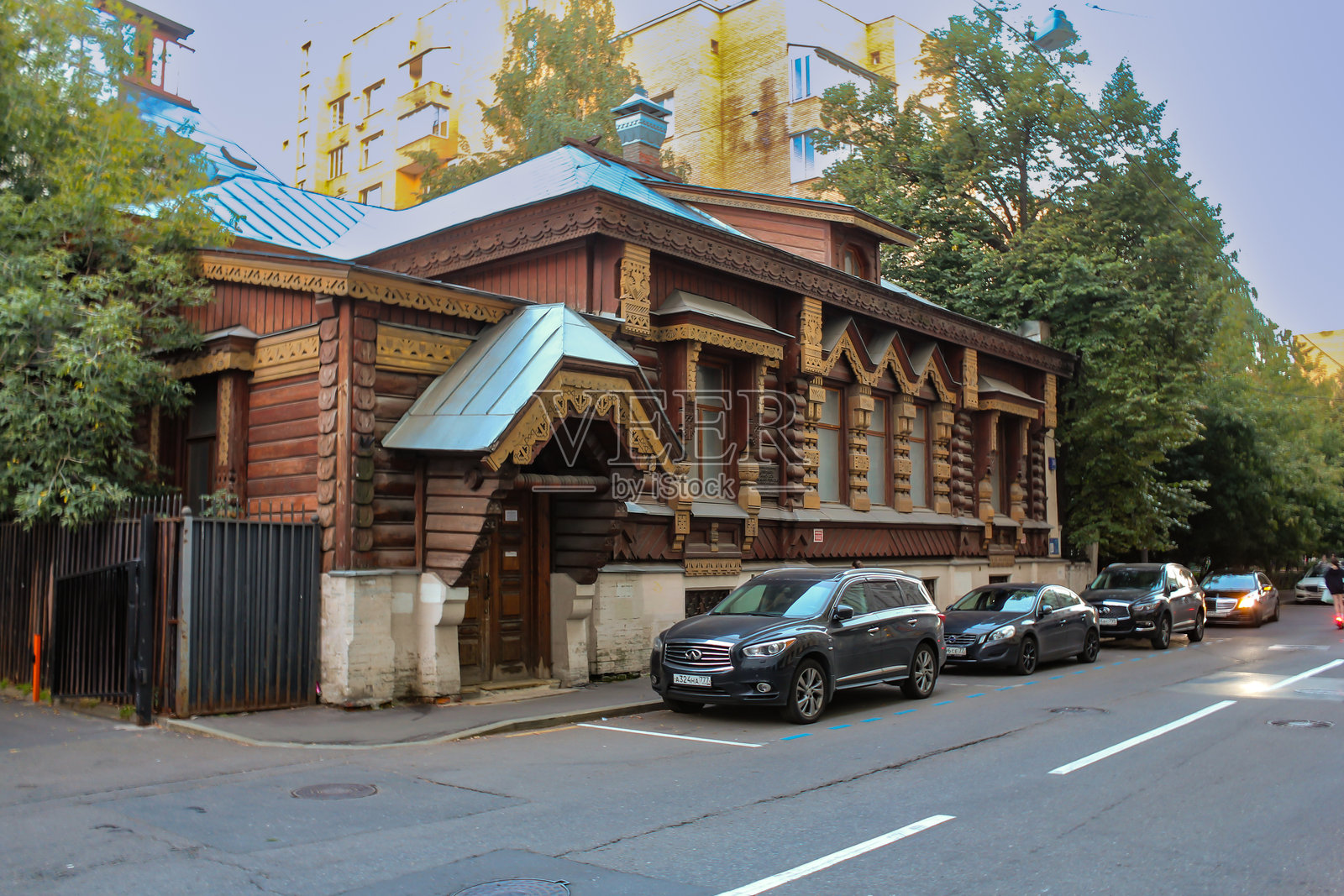 Starokonyushenny Lane演员Porokhovshchikov房子的木制外墙照片摄影图片