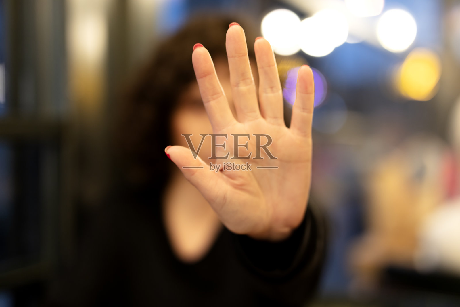 张开手的停止姿势照片摄影图片