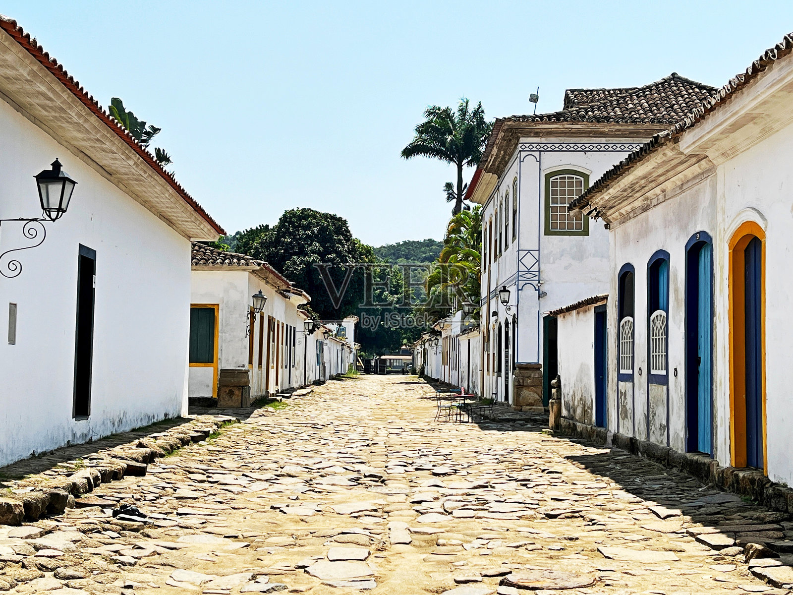 巴西帕拉提市的石铺街道照片摄影图片
