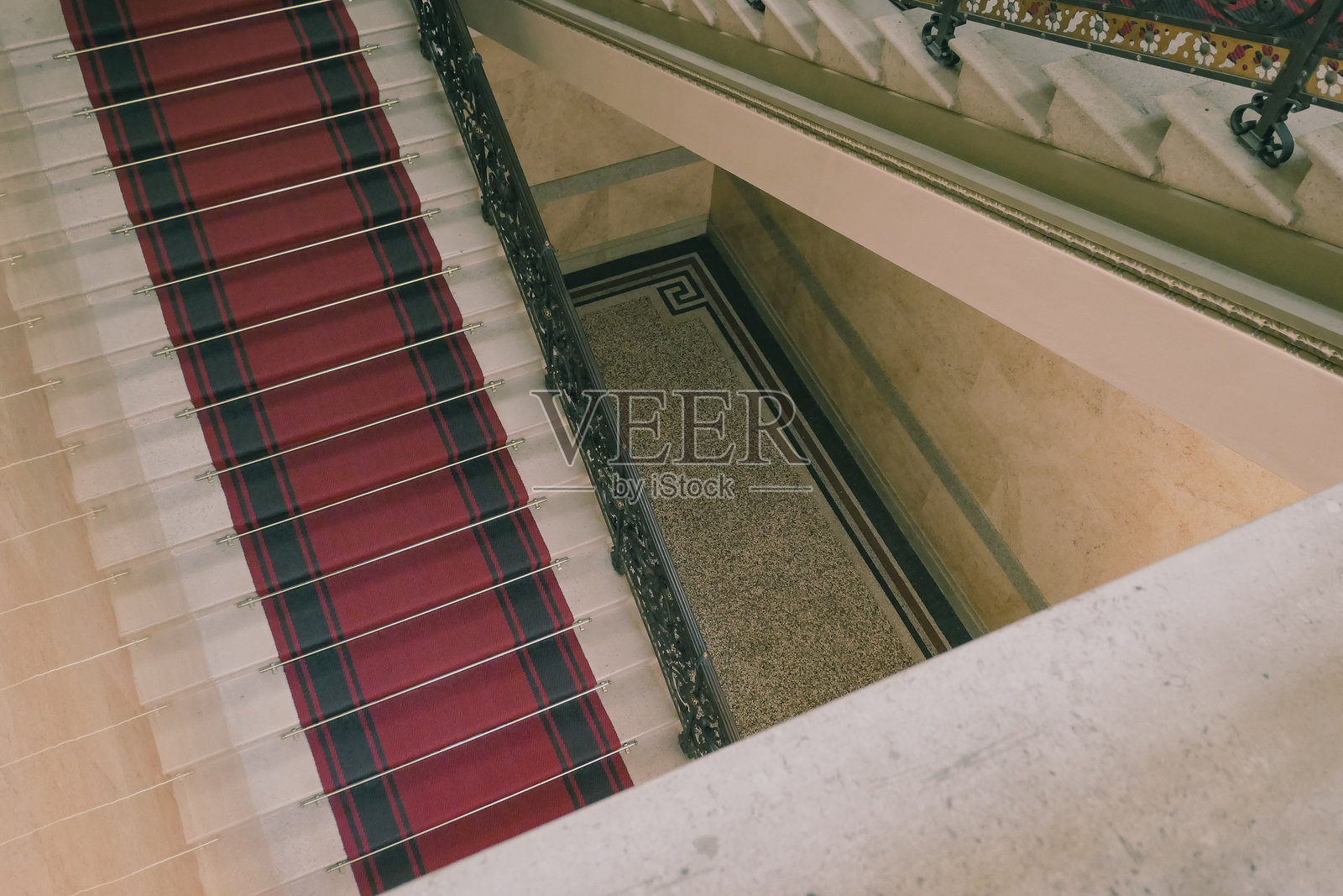 楼梯的高角度视图照片摄影图片