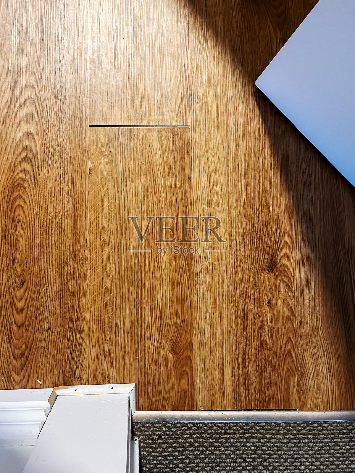 木地板特写，破损的面板分离照片摄影图片