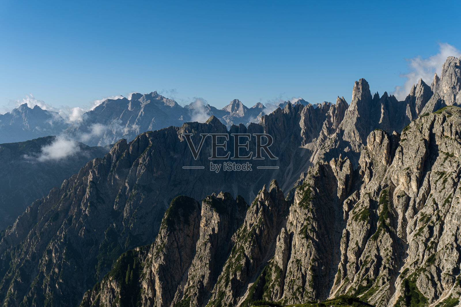 意大利多洛米蒂山脉的风景与山脉照片摄影图片