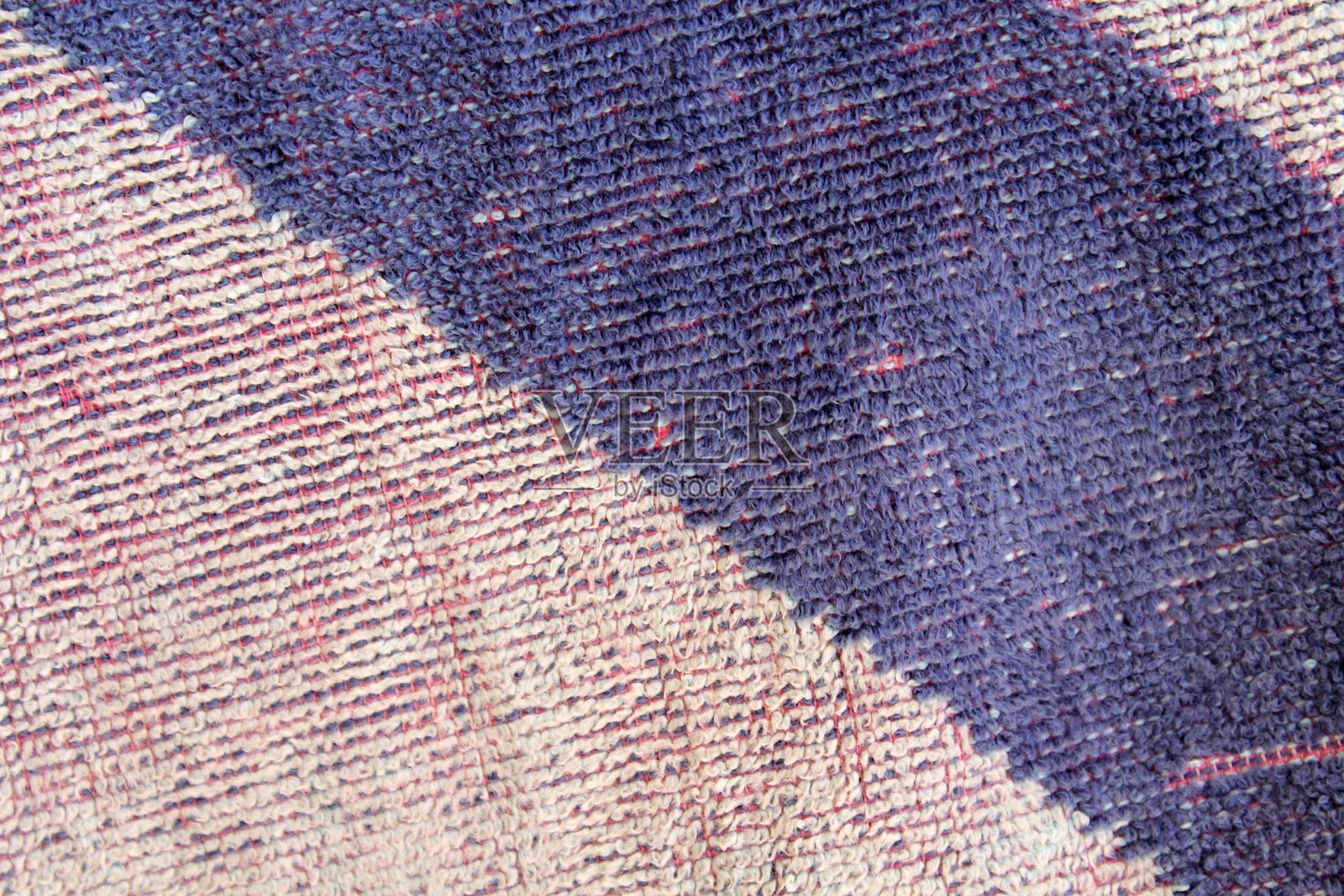 磨损的蓝白色毛巾布抽象纹理背景照片摄影图片