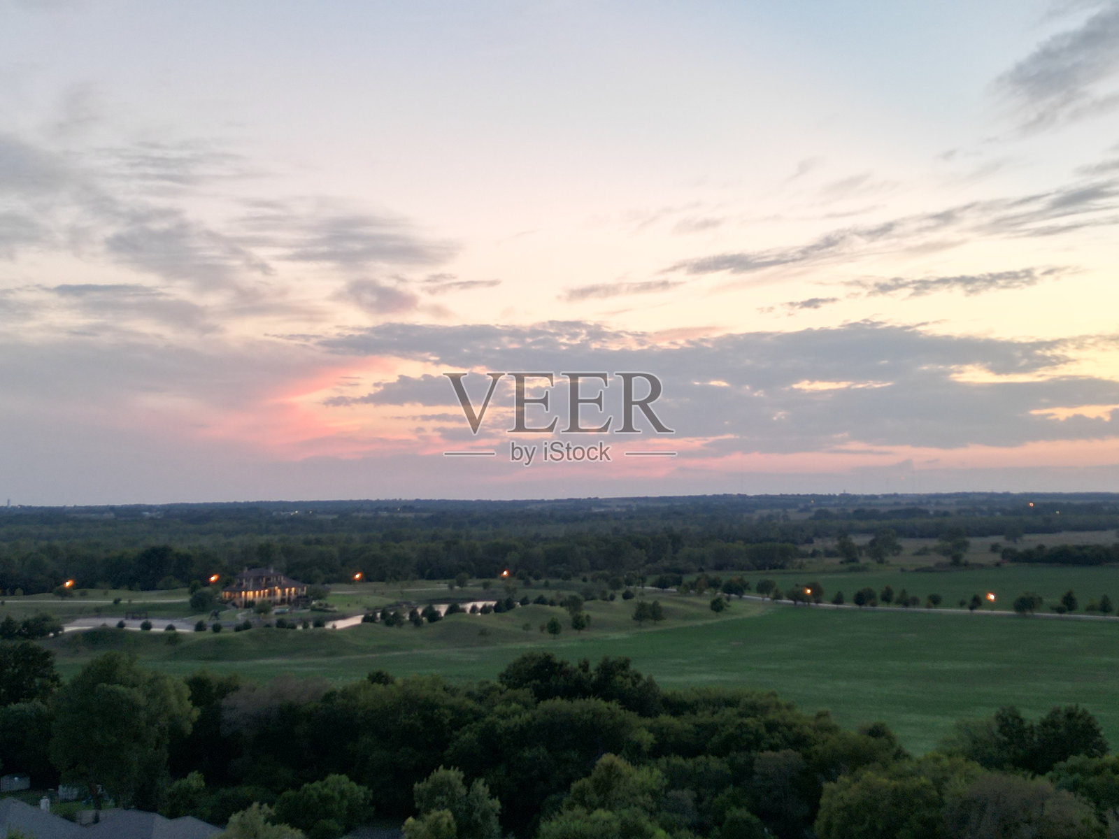 俄克拉荷马州的日落照片摄影图片
