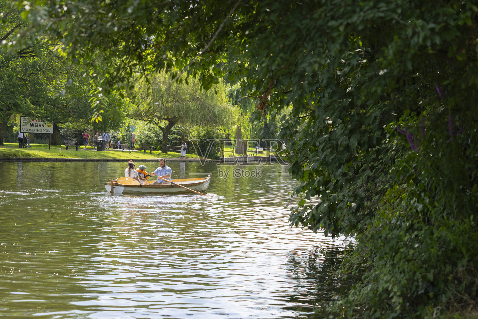 斯特拉特福德河畔的风景与活动照片摄影图片
