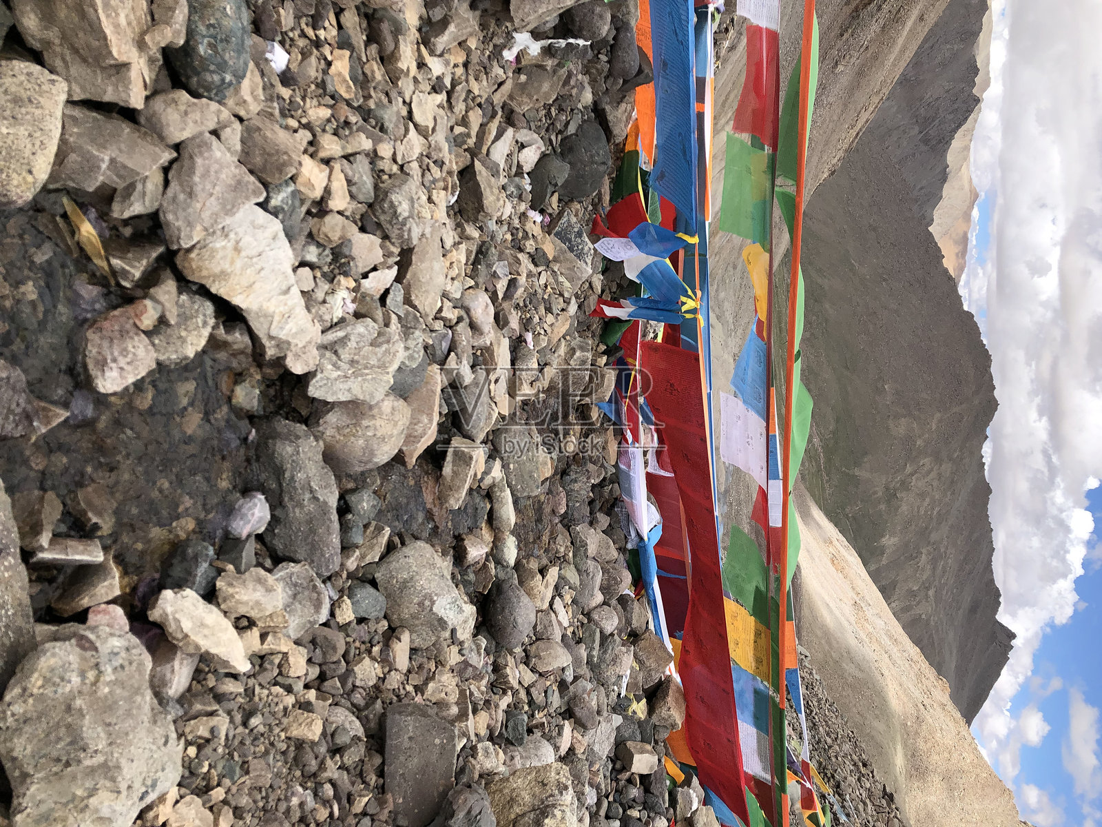 中国西藏喜马拉雅山脉的八月冈仁波齐内转山照片摄影图片