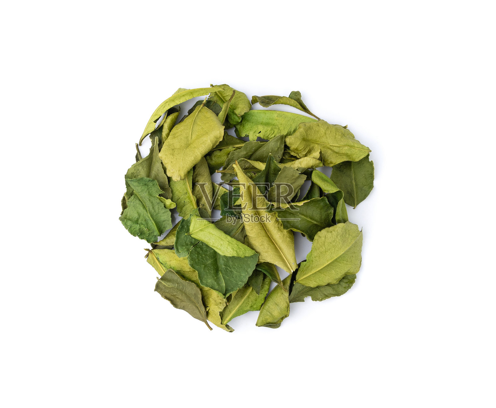 干燥的泰国青柠叶，香茅青柠或柠檬草叶堆，咖喱青柠干芽，亚洲香料照片摄影图片