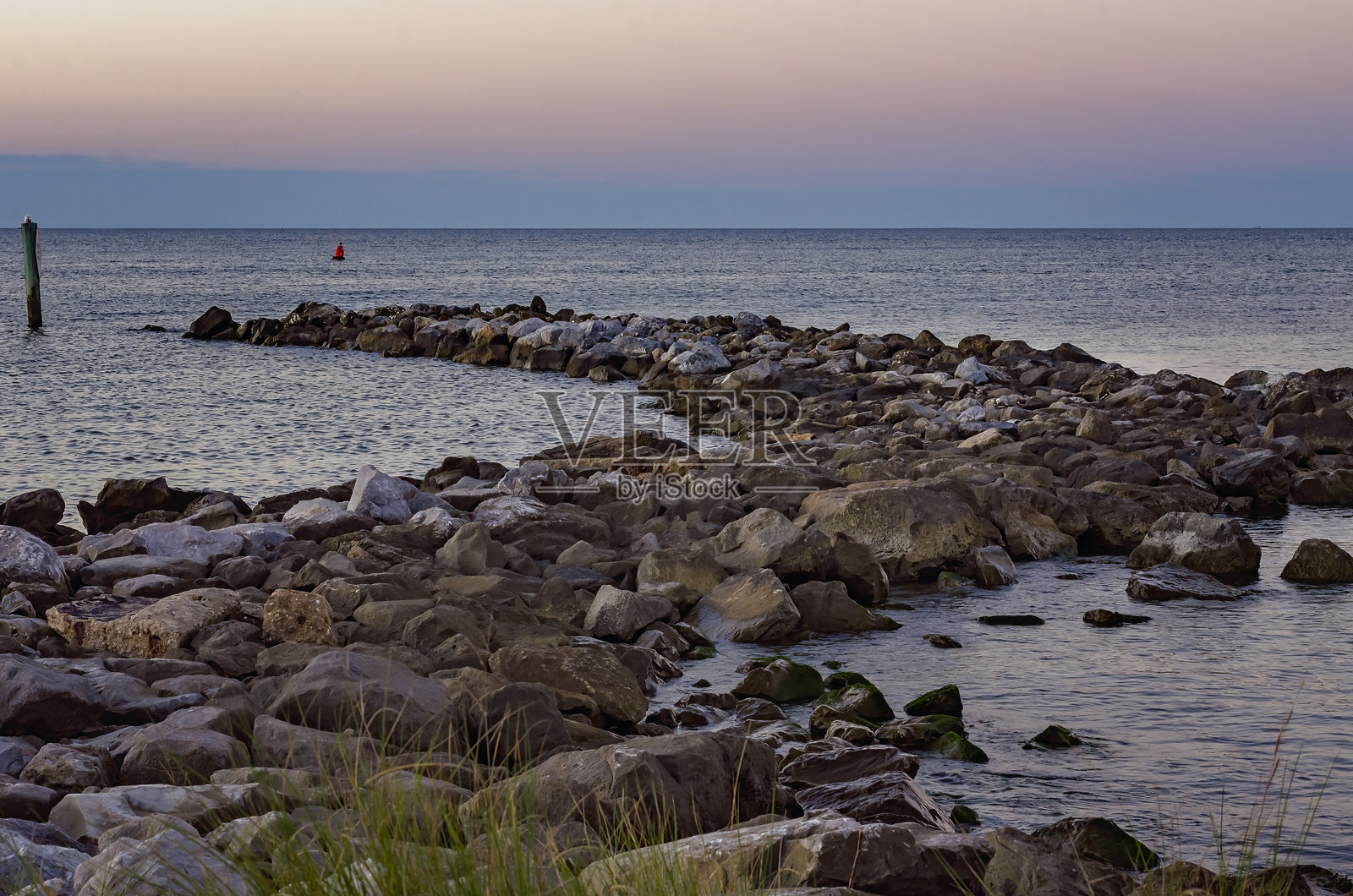 阿拉巴马州道芬岛东端的日落照片摄影图片