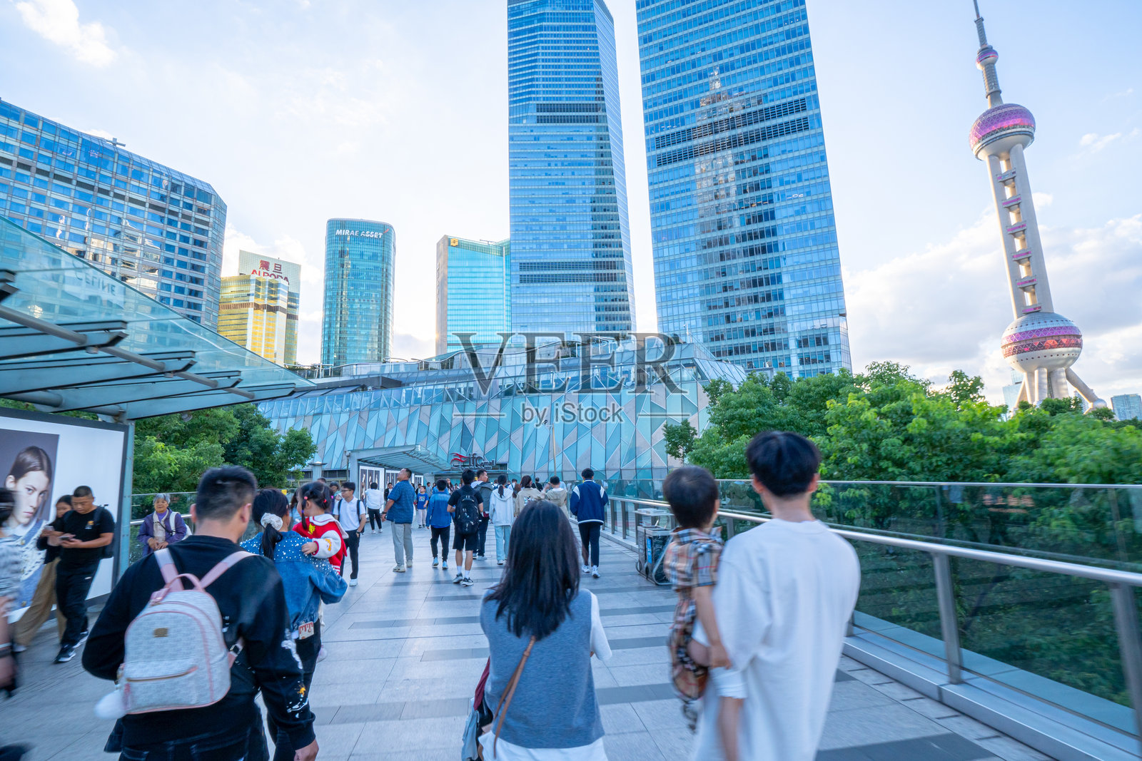 上海陆家嘴金融区的景观照片摄影图片