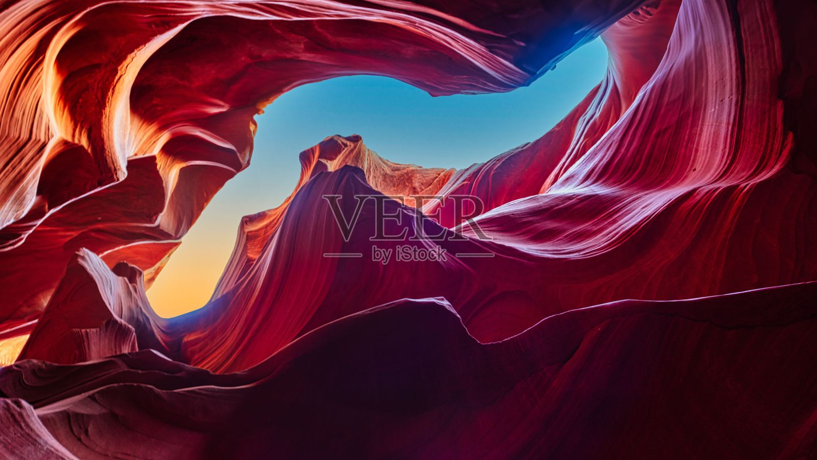 安提洛普峡谷中生动的岩石 formations照片摄影图片