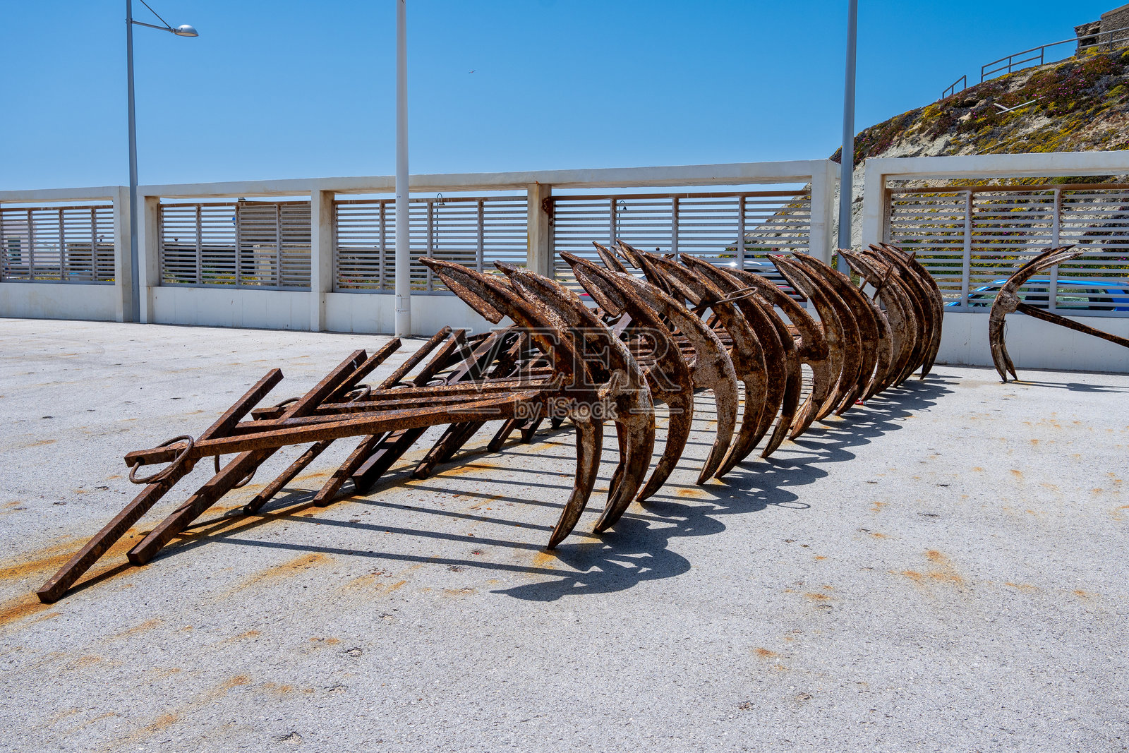 塔里法展出的历史锚照片摄影图片