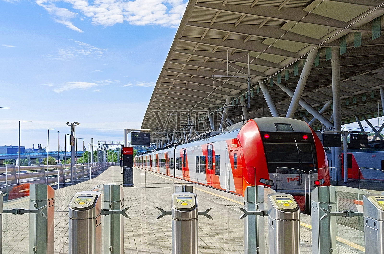 俄罗斯索契阿德勒火车站照片摄影图片