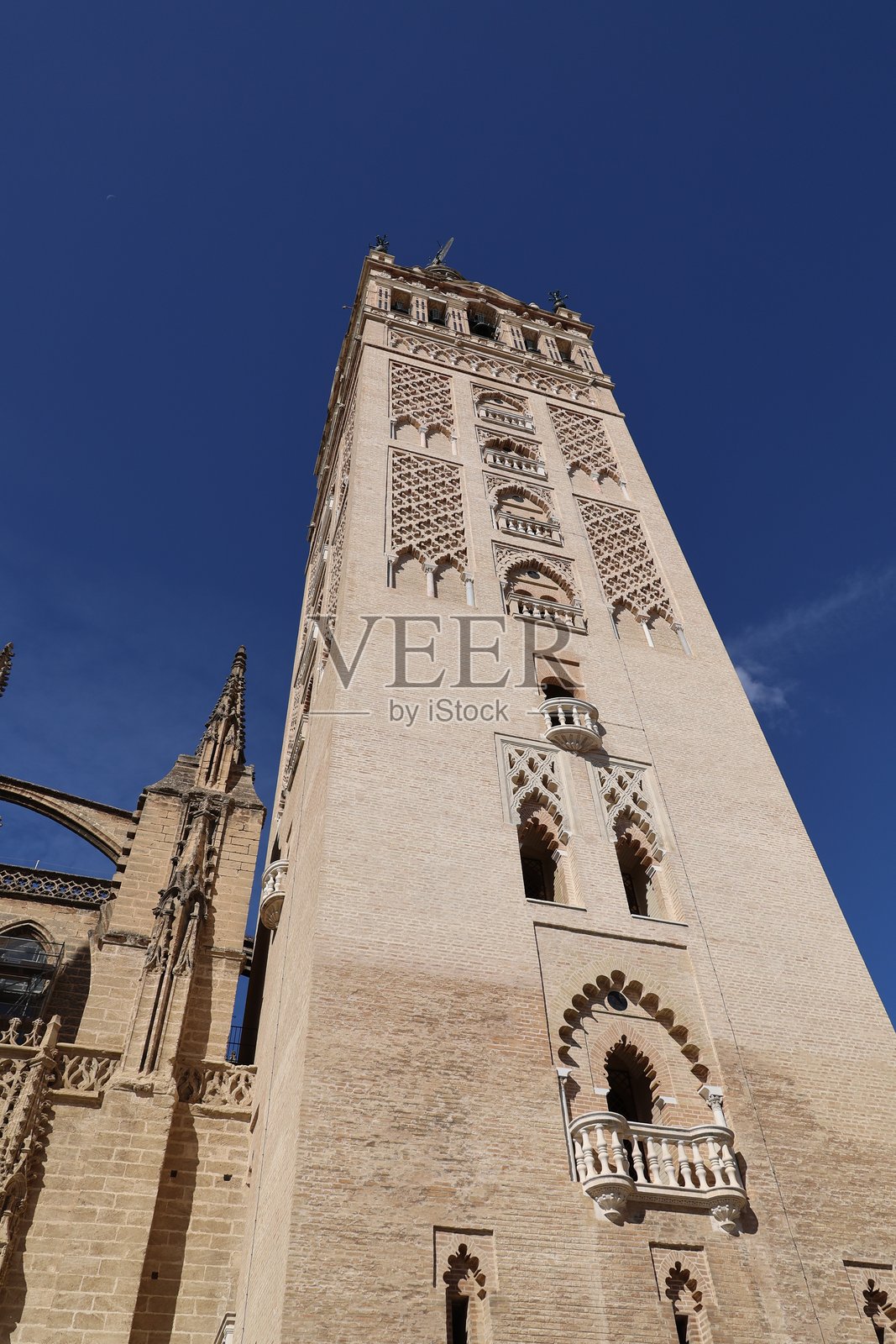 塞维利亚大教堂的吉拉尔达钟楼，安达卢西亚，西班牙照片摄影图片