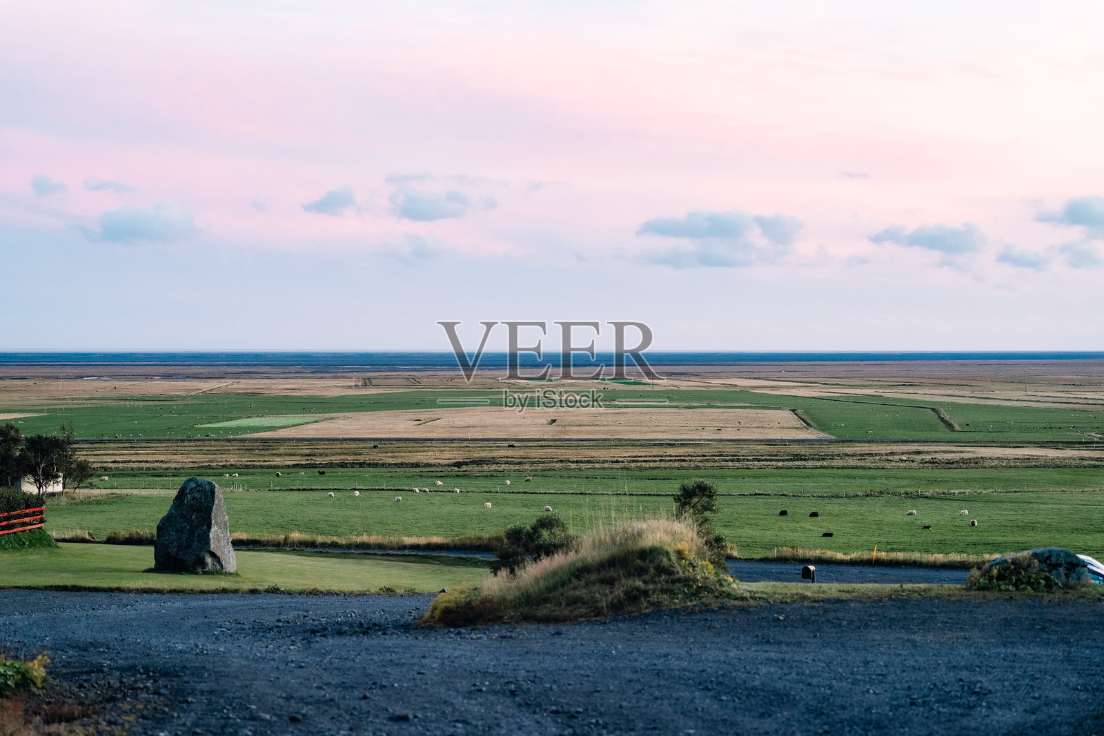南冰岛美丽的日落天空照片摄影图片