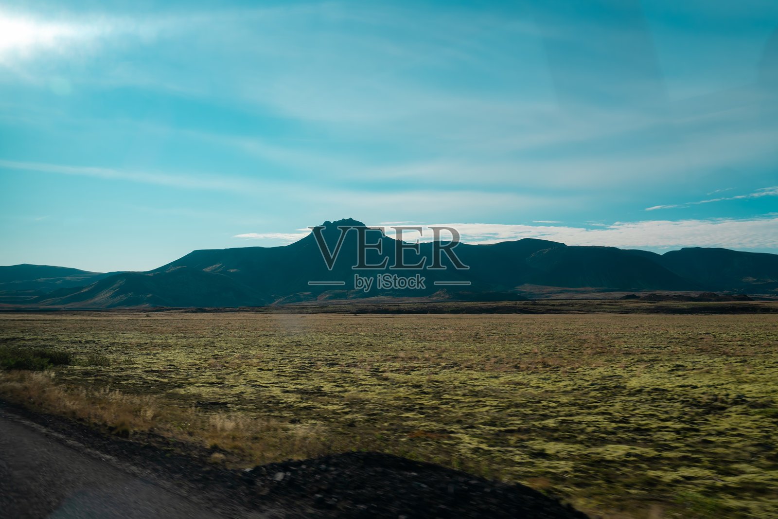 从巴士上看到的冰岛美丽风景照片摄影图片