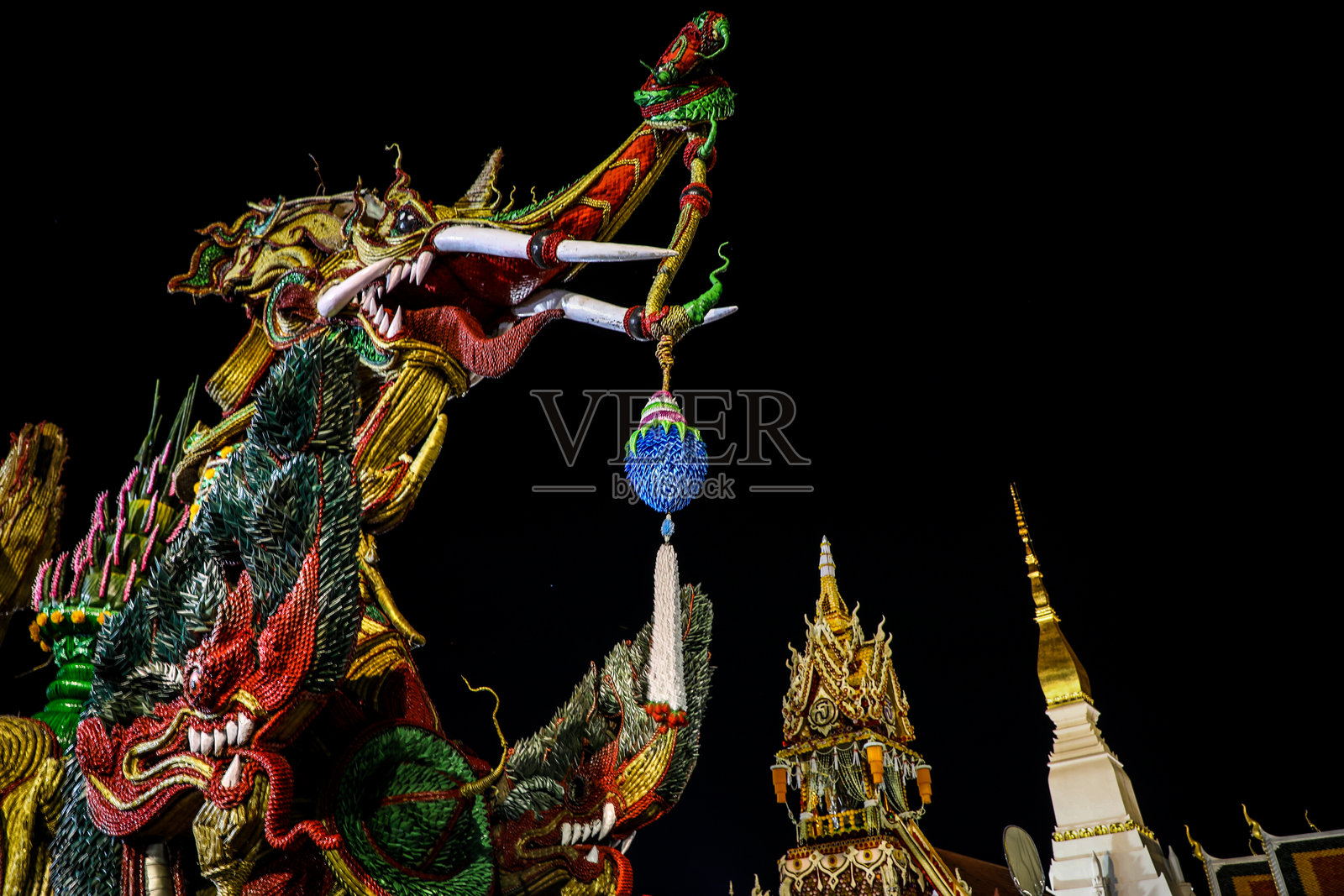 泰国沙功那空府的普拉萨特蓬节传统照片摄影图片