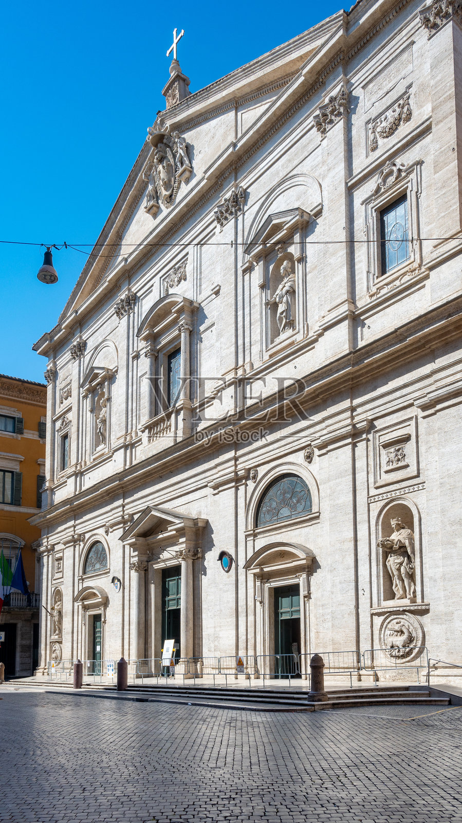 圣路易吉·德·法兰西教堂的外观照片摄影图片