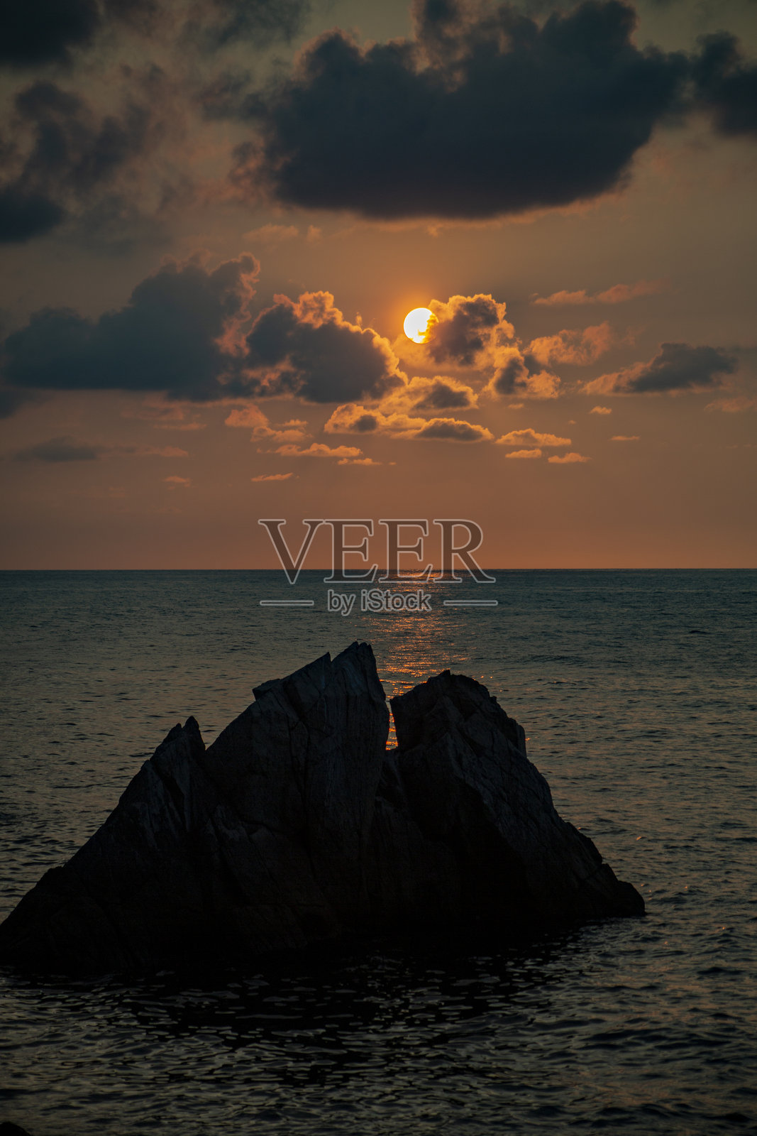 奄美大岛的黄昏景色照片摄影图片