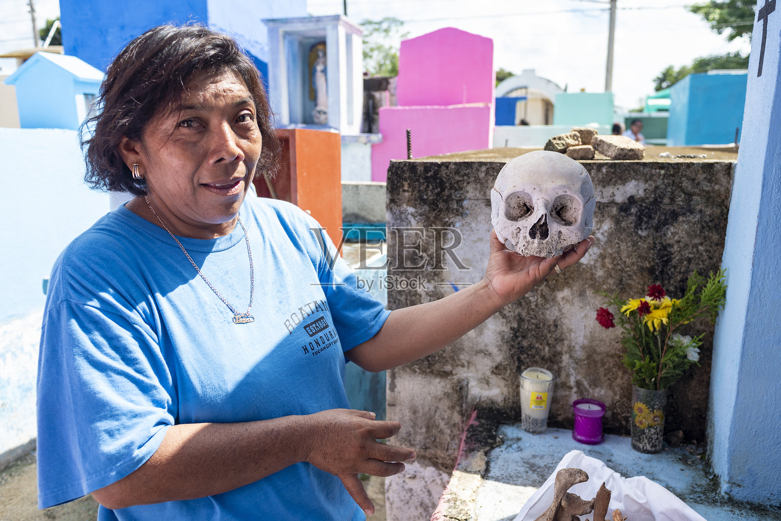 波穆奇公墓的亡灵节照片摄影图片