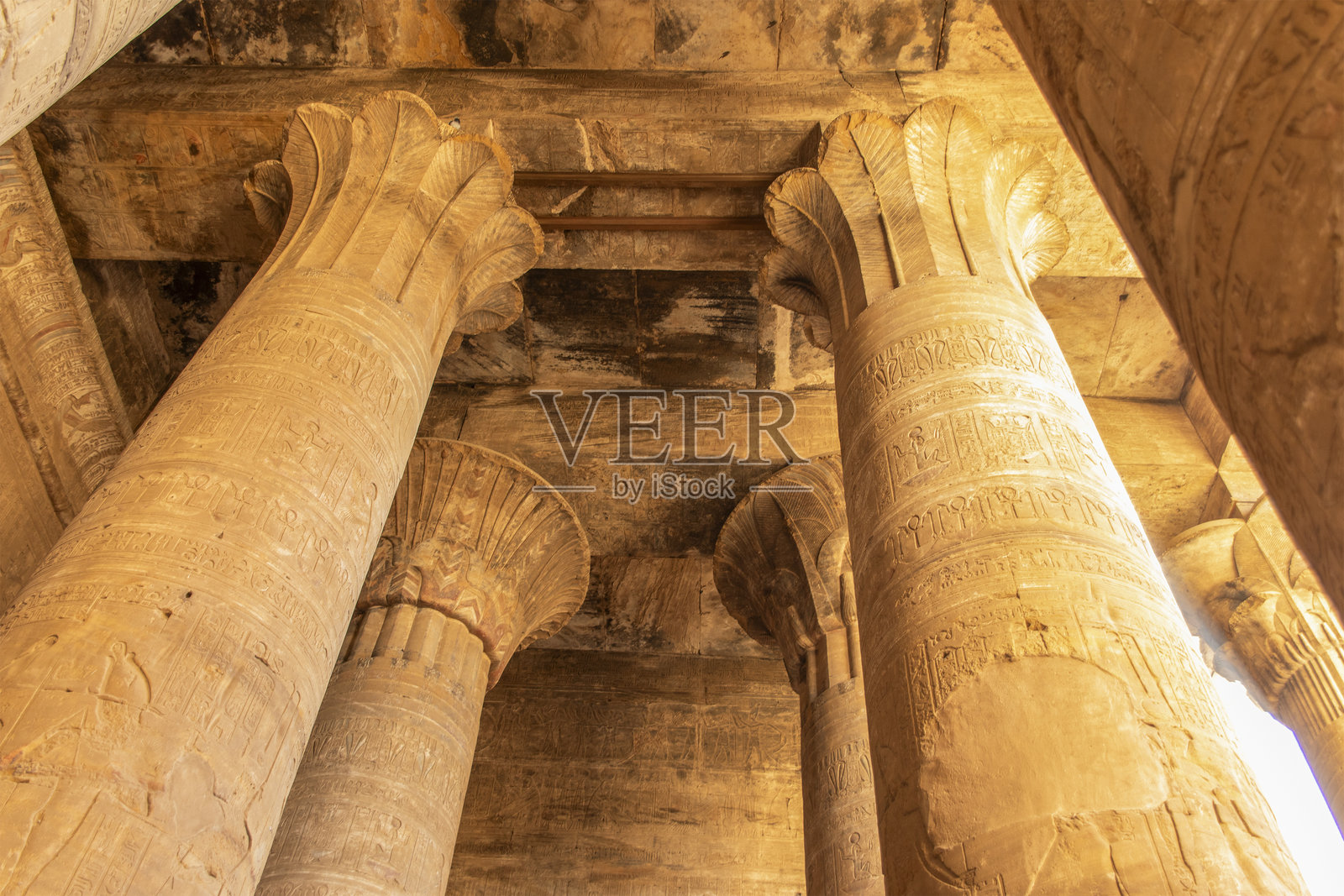 荷鲁斯神庙：古埃及的奇迹照片摄影图片