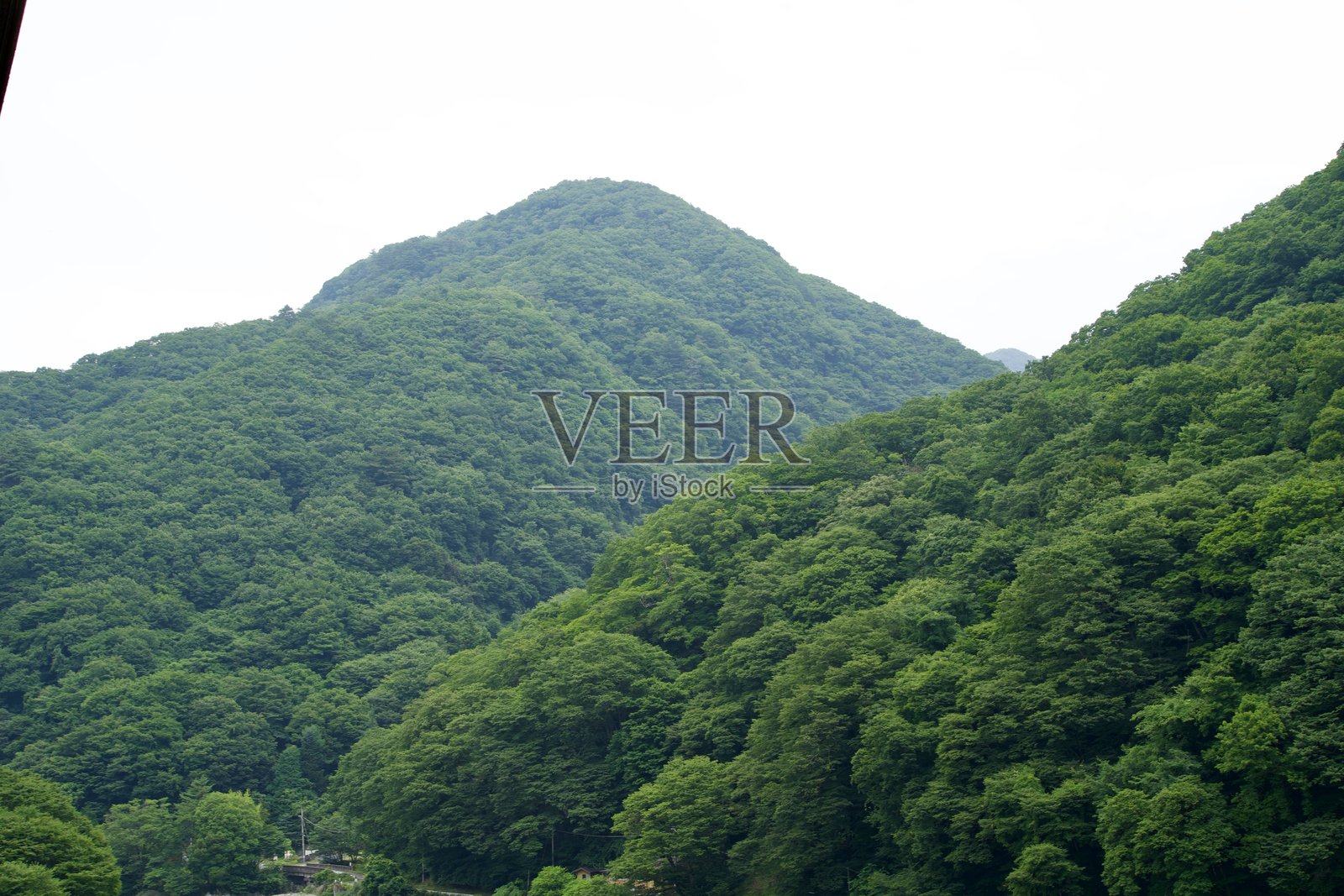 川治山脉的风景照片摄影图片