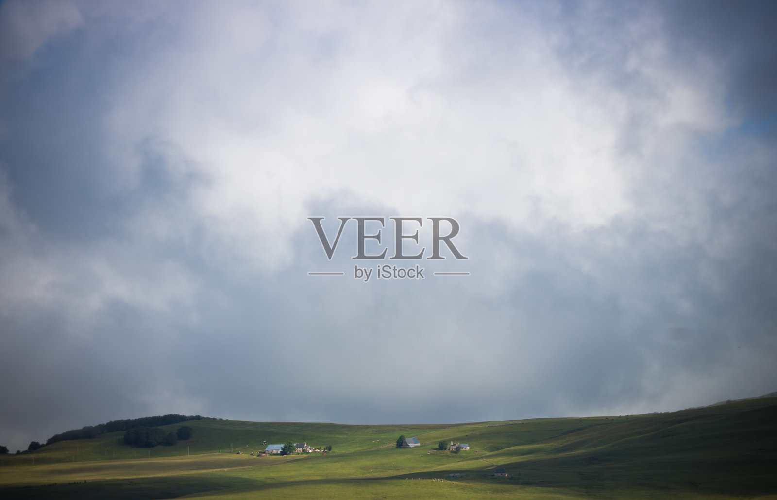 天空下的风景美景照片摄影图片