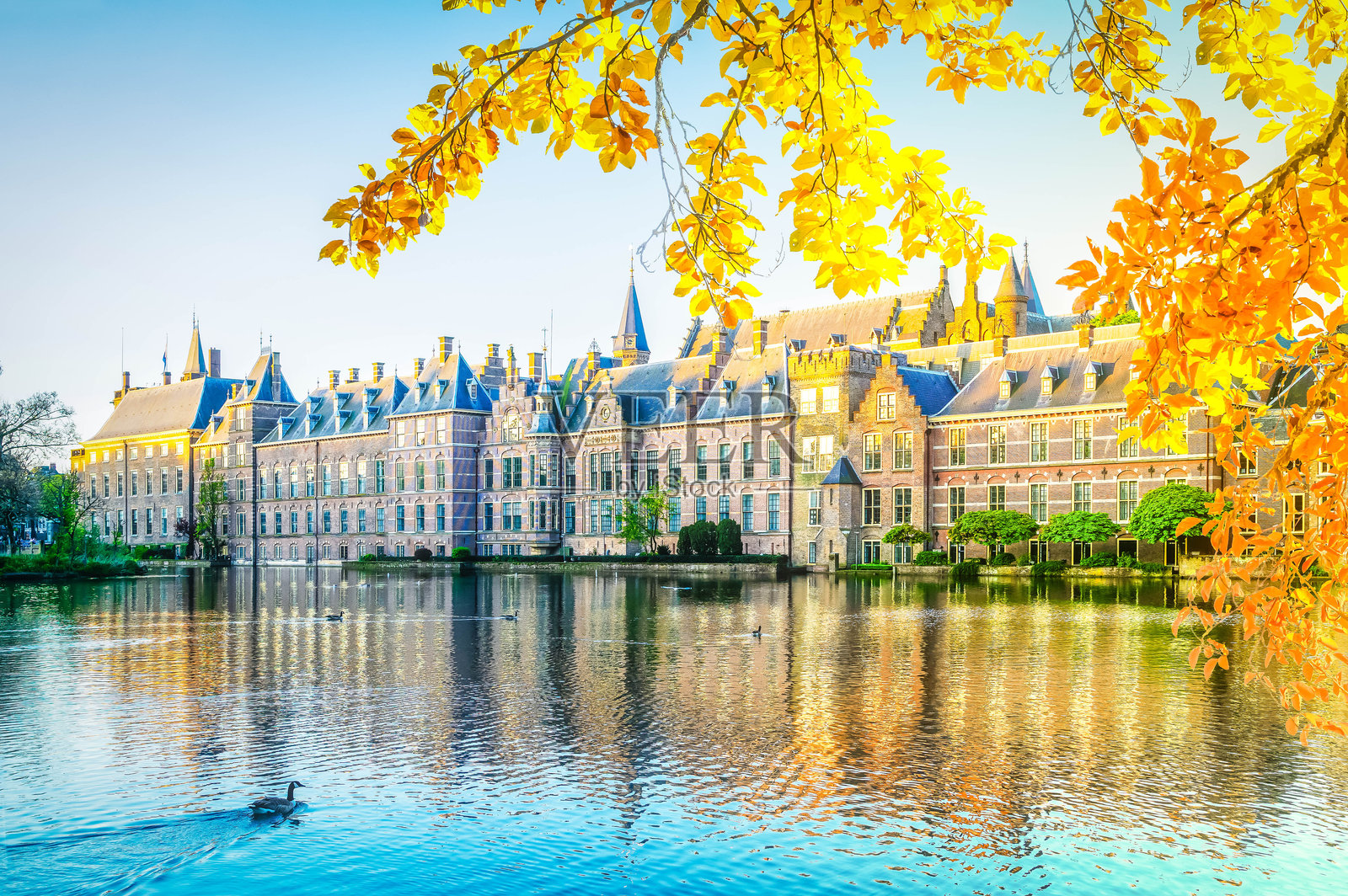 荷兰海牙宾嫩霍夫国会大厦照片摄影图片