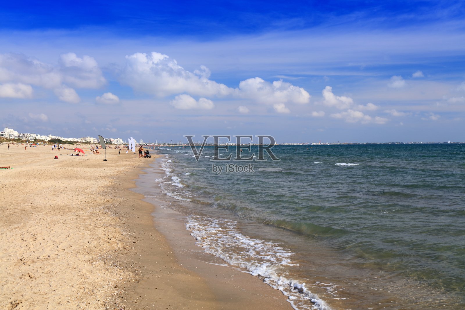 法国拉格朗德莫特的格朗特拉维尔海滩照片摄影图片