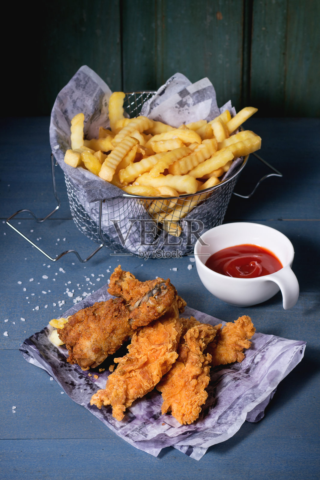 从上方直接拍摄的餐桌美食照片摄影图片